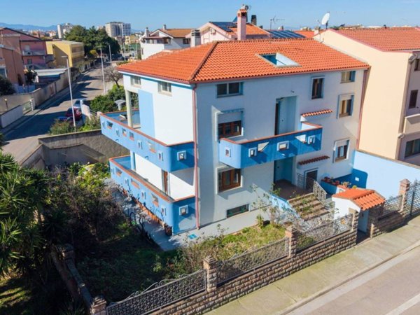 casa indipendente in vendita a Quartu Sant'Elena in zona Poetto di Quartu