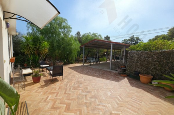 casa indipendente in vendita a Quartu Sant'Elena in zona Flumini di Quartu