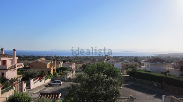terreno edificabile in vendita a Quartu Sant'Elena in zona Is Meris