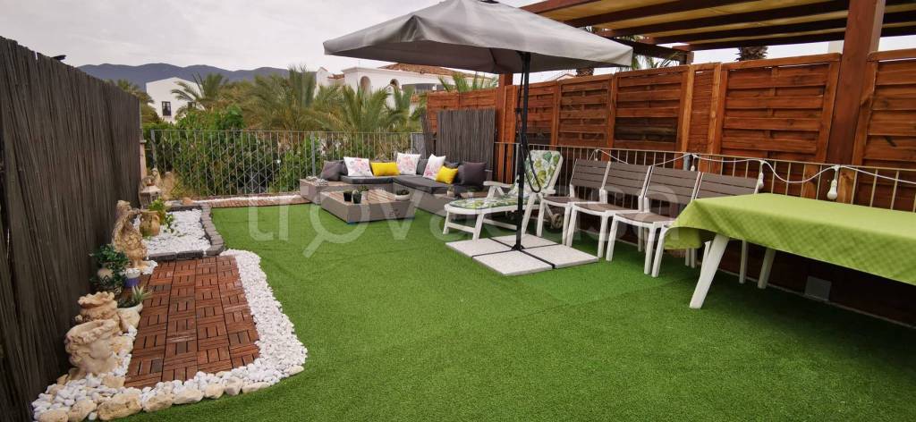 appartamento in vendita a Quartu Sant'Elena in zona Capitana