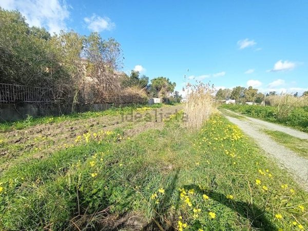 terreno edificabile in vendita a Quartu Sant'Elena