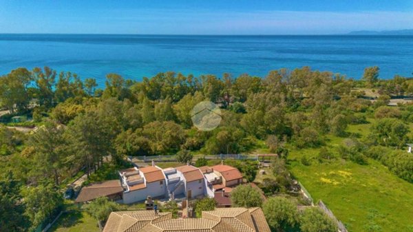 casa indipendente in vendita a Quartu Sant'Elena