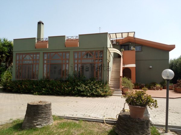 casa indipendente in vendita a Quartu Sant'Elena in zona Margine Rosso