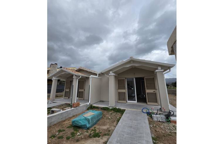 casa indipendente in vendita a Quartu Sant'Elena in zona Flumini di Quartu