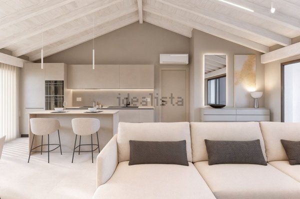 casa indipendente in vendita a Quartu Sant'Elena in zona Flumini di Quartu