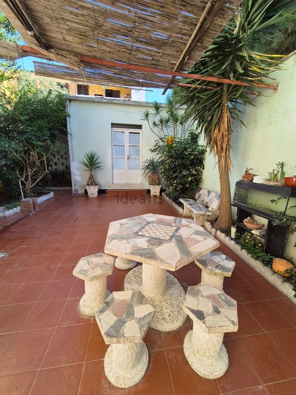 appartamento in vendita a Quartu Sant'Elena in zona Centro Storico