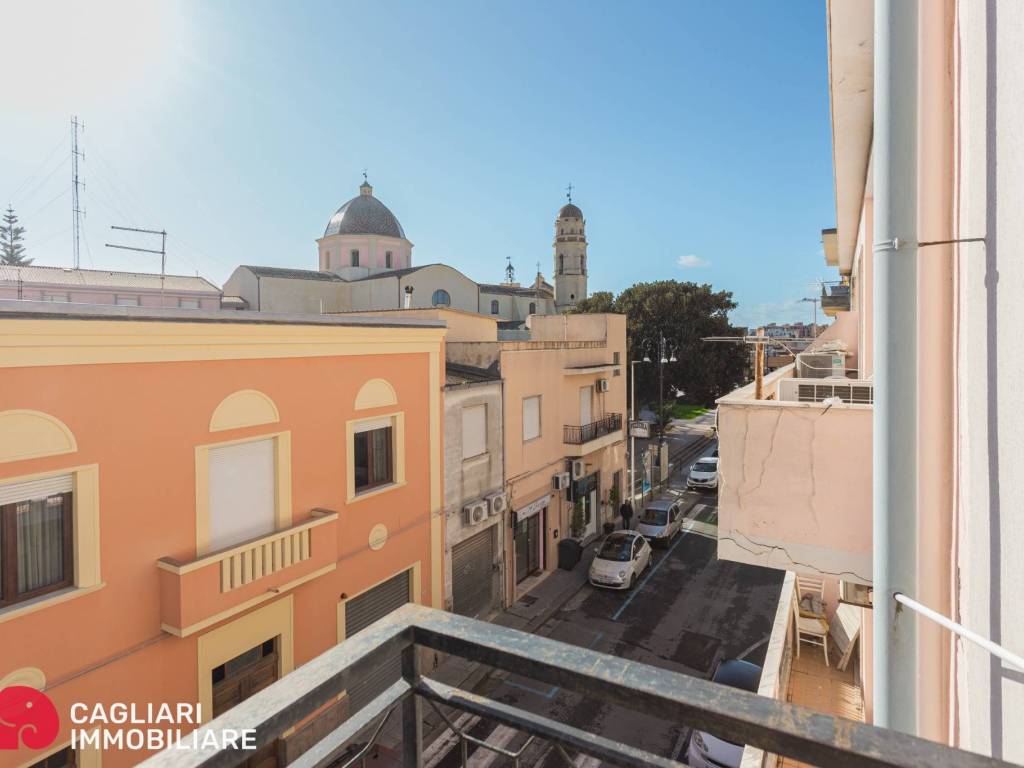 appartamento in vendita a Quartu Sant'Elena in zona Litorale