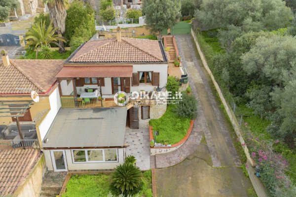 casa indipendente in vendita a Quartu Sant'Elena in zona Niu Crobu