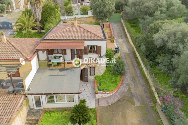 casa indipendente in vendita a Quartu Sant'Elena in zona Niu Crobu