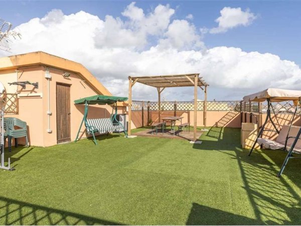 appartamento in vendita a Quartu Sant'Elena in zona Litorale