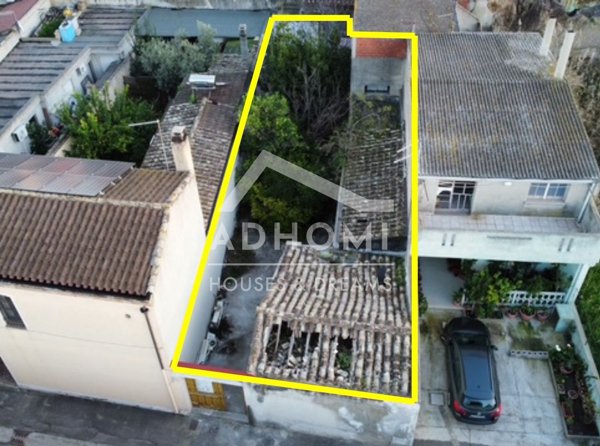 casa indipendente in vendita a Quartu Sant'Elena in zona Centro Storico