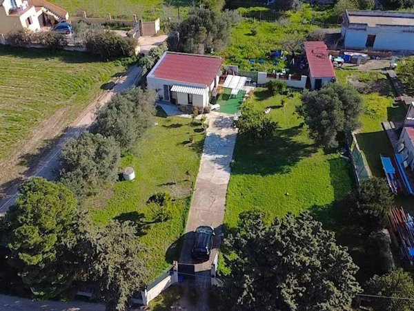 casa indipendente in vendita a Quartu Sant'Elena in zona Margine Rosso