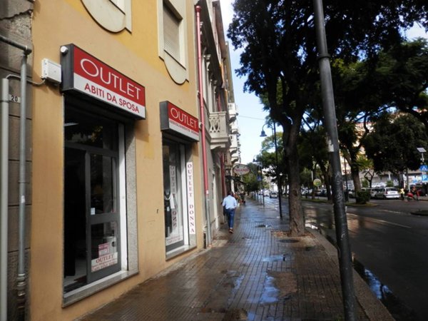 negozio in vendita a Quartu Sant'Elena