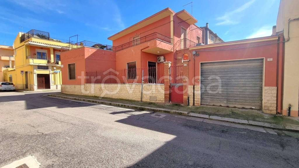 casa indipendente in vendita a Quartu Sant'Elena