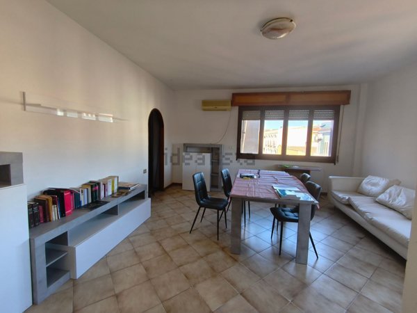appartamento in vendita a Quartu Sant'Elena in zona Centro Storico