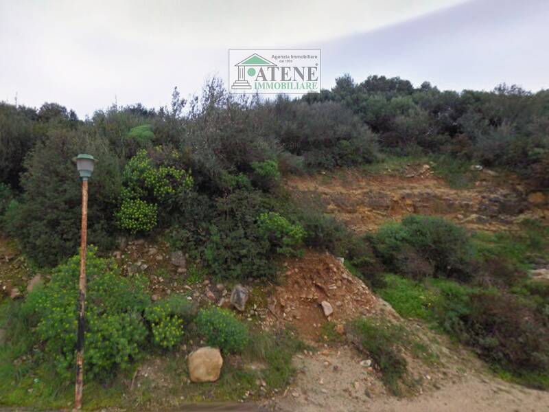 casa indipendente in vendita a Quartu Sant'Elena in zona Is Meris