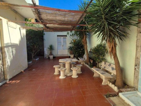 appartamento in vendita a Quartu Sant'Elena in zona Centro Storico