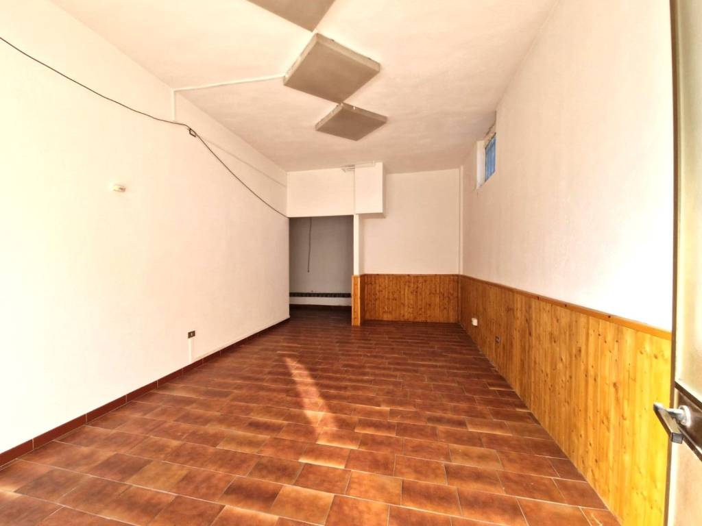 negozio in vendita a Quartu Sant'Elena