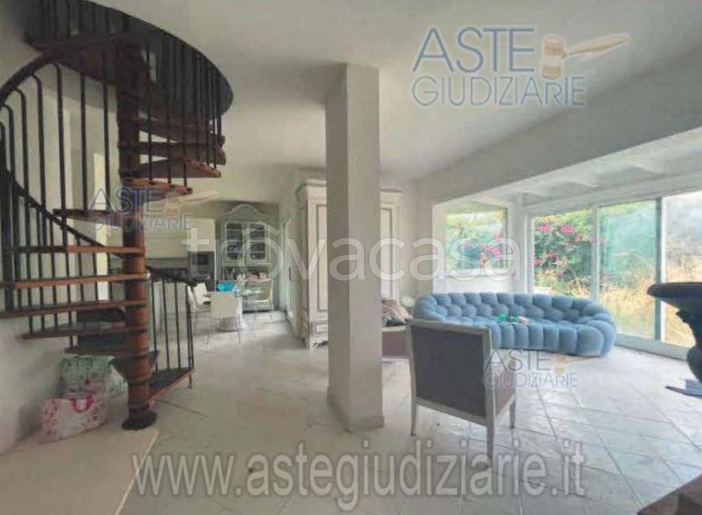 casa indipendente in vendita a Quartu Sant'Elena in zona Litorale