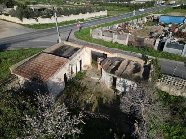 casa indipendente in vendita a Quartu Sant'Elena in zona Simbirizzi