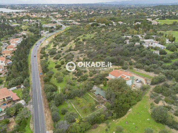 casa indipendente in vendita a Quartu Sant'Elena in zona Capitana