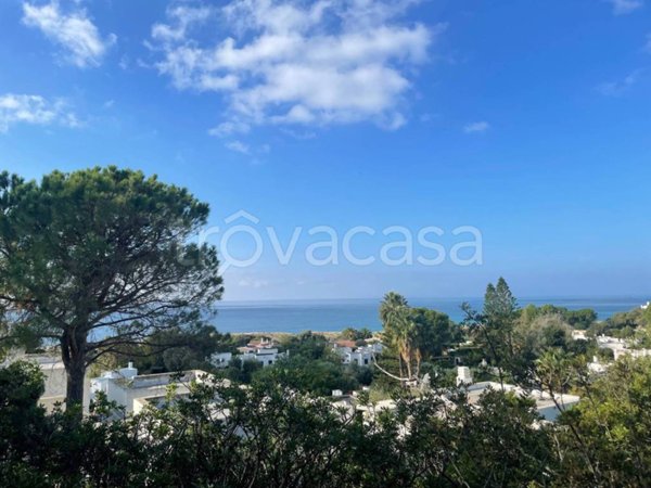 casa indipendente in vendita a Quartu Sant'Elena in zona Geremeas