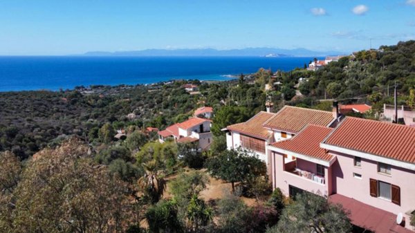 casa indipendente in vendita a Quartu Sant'Elena