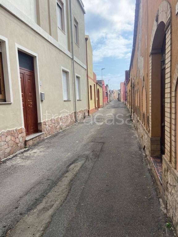 appartamento in vendita a Quartu Sant'Elena in zona Centro Storico