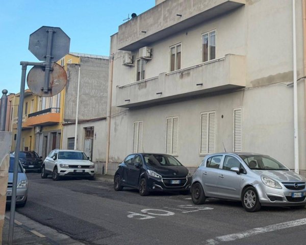 casa indipendente in vendita a Quartu Sant'Elena in zona Centro Storico