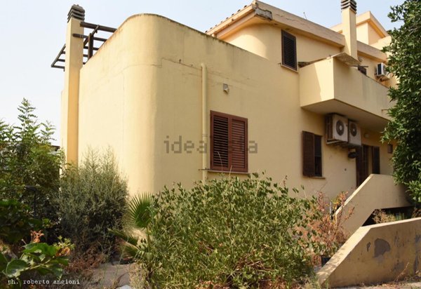 casa indipendente in vendita a Quartu Sant'Elena in zona Centro Storico