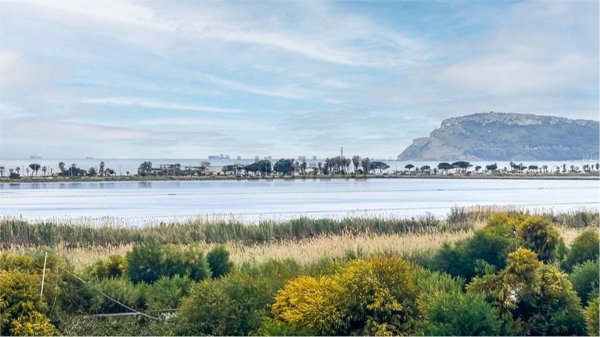 appartamento in vendita a Quartu Sant'Elena in zona Quartello