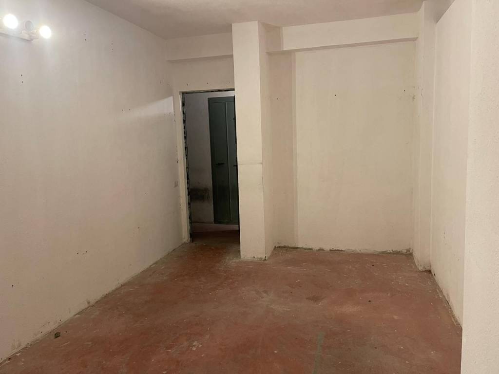 locale commerciale in vendita a Quartu Sant'Elena