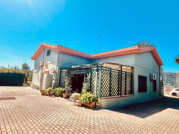 casa indipendente in vendita a Quartu Sant'Elena in zona Pitz'e Serra