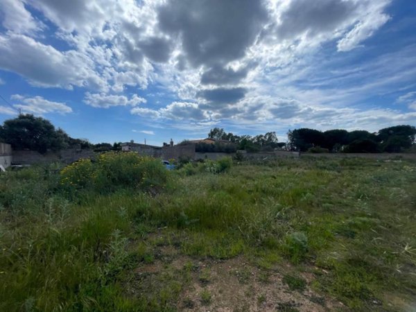 terreno in vendita a Quartu Sant'Elena in zona Sant'Isidoro
