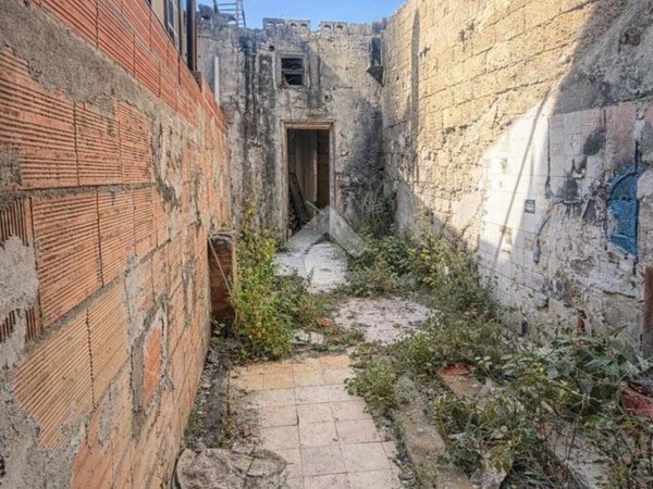 appartamento in vendita a Quartu Sant'Elena in zona Pitz'e Serra