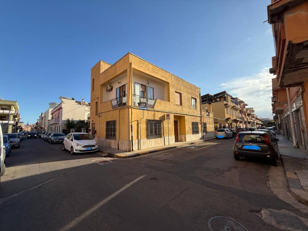 casa indipendente in vendita a Quartu Sant'Elena