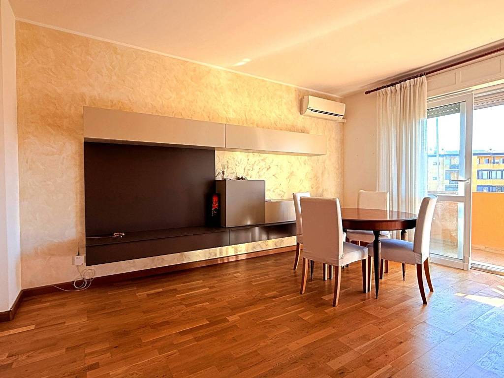 appartamento in vendita a Quartu Sant'Elena