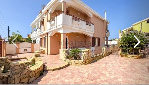 casa indipendente in vendita a Quartu Sant'Elena in zona Foxi