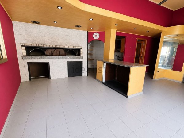 locale commerciale in vendita a Quartu Sant'Elena