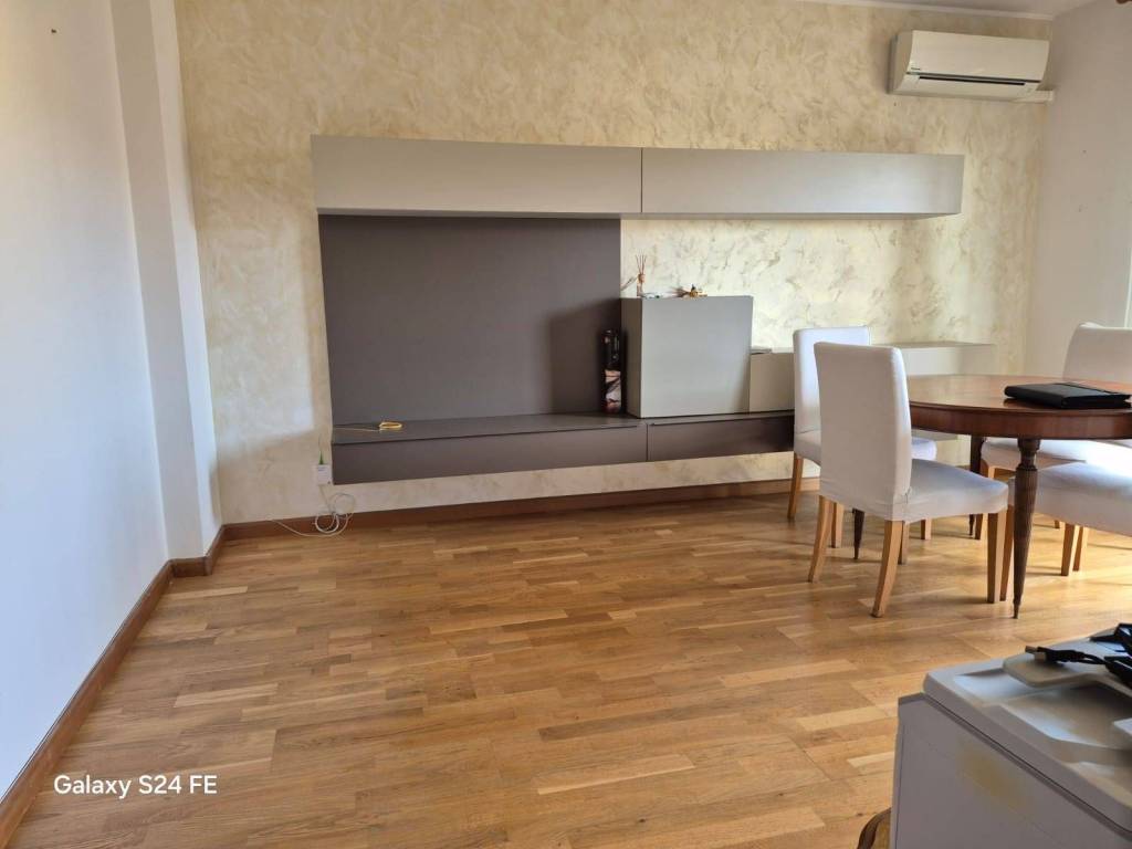 appartamento in vendita a Quartu Sant'Elena in zona Pitz'e Serra