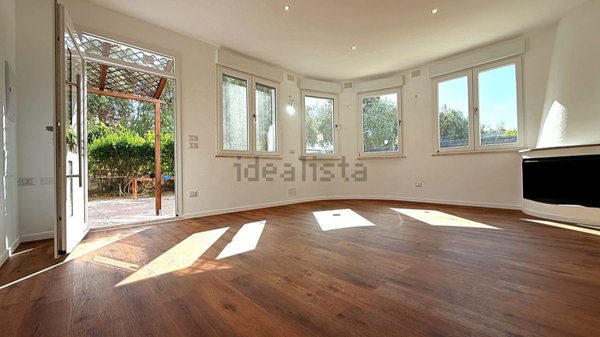 casa indipendente in vendita a Quartu Sant'Elena in zona Sant'Andrea