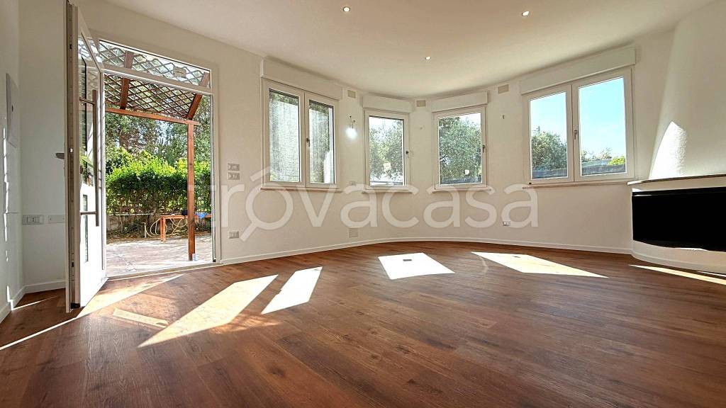 casa indipendente in vendita a Quartu Sant'Elena in zona Sant'Andrea