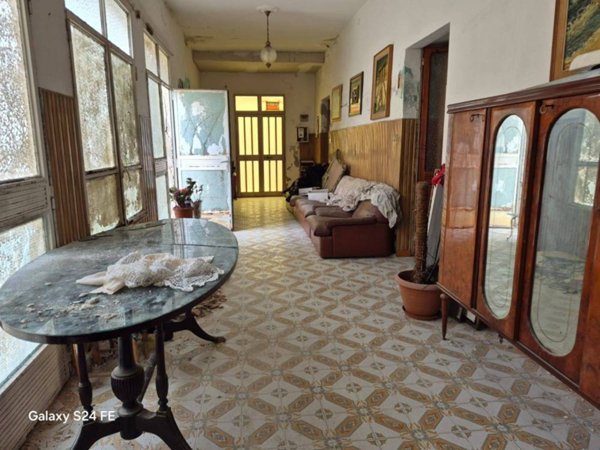 casa indipendente in vendita a Quartu Sant'Elena in zona Centro Storico