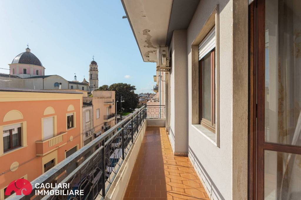 appartamento in vendita a Quartu Sant'Elena in zona Litorale
