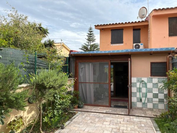 casa indipendente in vendita a Quartu Sant'Elena in zona Sant'Andrea