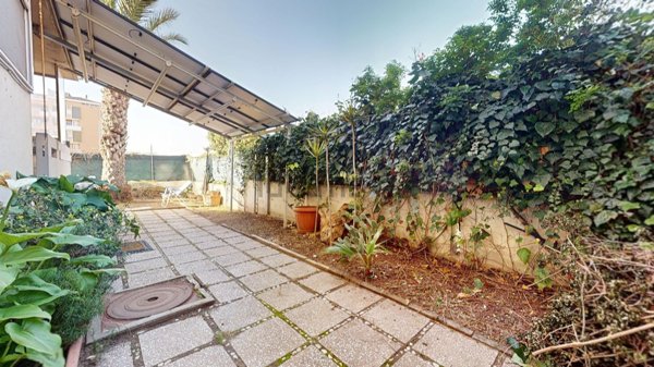 appartamento in vendita a Quartu Sant'Elena in zona Musicisti