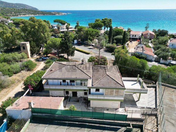 casa indipendente in vendita a Quartu Sant'Elena in zona Capitana