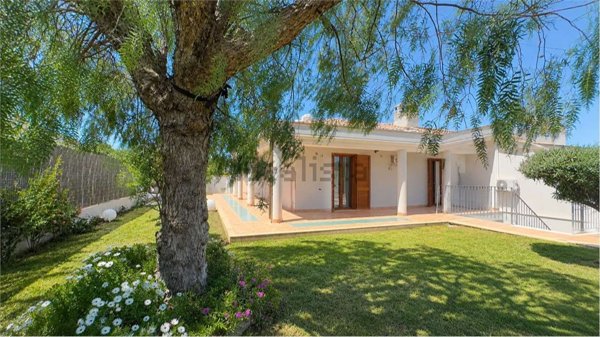 casa indipendente in vendita a Quartu Sant'Elena in zona Foxi