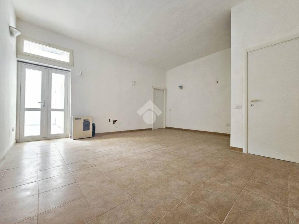 appartamento in vendita a Quartu Sant'Elena in zona Centro Storico