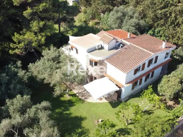 casa indipendente in vendita a Quartu Sant'Elena in zona Foxi